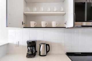 Blueground Downtown jacuzzi nr Lake Sammamish SEA-998 - 2