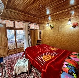 Little blue Moon - 4