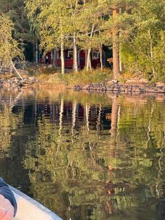 Lake cabin with rowing boat - 6