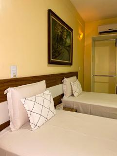 Hotel Monólitos - 1