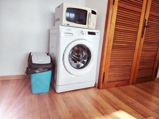 Studio Garage Machine à laver Proche du centre - 4