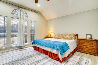 Group-Friendly Burleson Getaway with Outdoor Oasis - 1