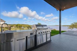 Luxe Lakefront with boat dock, kayaks, pool & spa! - 4