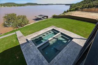 Luxe Lakefront with boat dock, kayaks, pool & spa! - 1