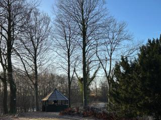 Fully equipped in beautiful nature with lake view - 2