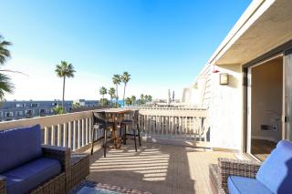 Oceanside Beach Condos - Oceanside - 8