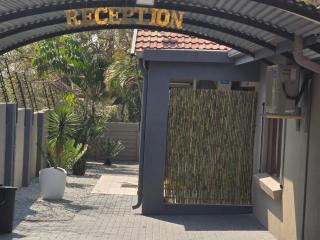 BoniM Guesthouse - aka Magisha Guesthouse - 1