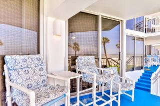 Daytona Surfside Club 109- Blue Umbrella - 3