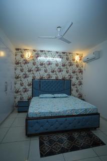 Pristine 3 Bedroom Home Elegant and Comfort Space - 4