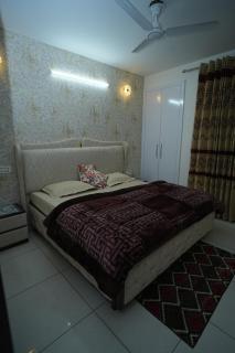 Pristine 3 Bedroom Home Elegant and Comfort Space - 2