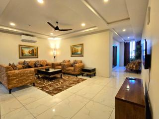 Book & Bliss 1bed Apt in Bahria Town, Rwp - 8