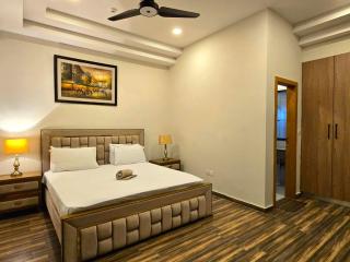 Book & Bliss 1bed Apt in Bahria Town, Rwp - 2