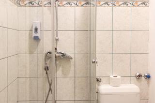 Broadway City Guesthouse - Budapest - 8