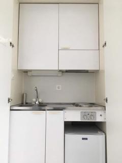 Zurich HB Station Studio, Leon - 5