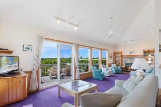 8455 - Mad Hatteras - Avon - 9