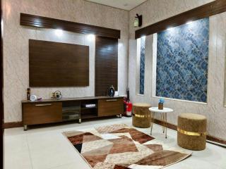 Entire Floor Self Check-In Bahria Town Lahore - 0