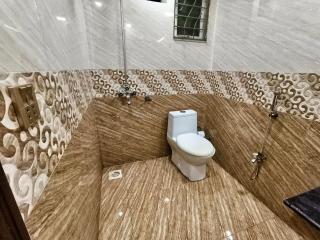 Entire Floor Self Check-In Bahria Town Lahore - 8