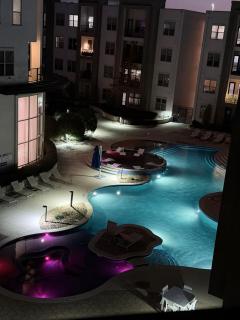 FIFA WORLD CUP! In The Heart Of Dallas with Pool View! Free Parking! Spacious! - 6