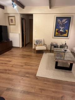 home 4 - 8