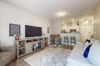 Central 1 Bed Walkable - 8