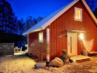 The Blomsholm Cabin - Recharge Your Electric Car - Strömstad - 0