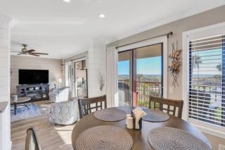 Admiral's Row 109 - Stunning 2BR, 2BA Ocean Views - 4