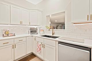 Modern Gem on 15 Acres, 5 Mi to Old Orchard Beach! - 2