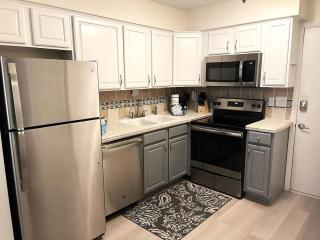 Fiddler's Cove 11E - Updated Folly Field Villa - 5