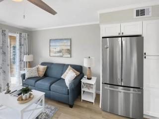 Ocean Villa A204 - Newly Updated with Ocean Views - 9