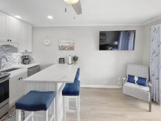 Ocean Villa A204 - Newly Updated with Ocean Views - 8