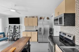 Ocean Villa A205 - Romantic Beachfront Getaway - 4