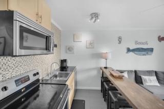 Ocean Villa A205 - Romantic Beachfront Getaway - 2