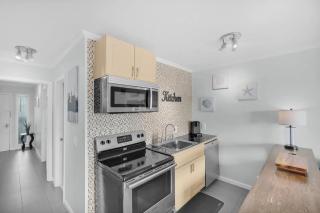 Ocean Villa A205 - Romantic Beachfront Getaway - 3