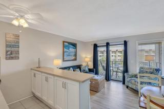 Ocean Villa A215 - Enchanting Beachfront Retreat - 4