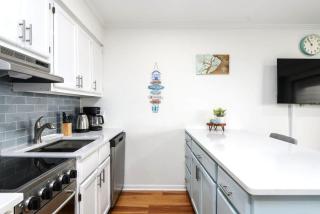 Ocean Villa B205 - Ocean Views from Balcony - 4