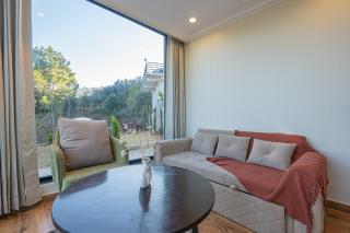 SaffronStays The Unwind Chalet Bloom Suite - 9