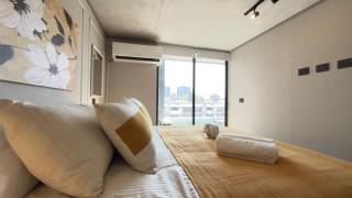 HOM I Metro Santa Isabel I Providencia I AA I 2PAX GB105 - 1