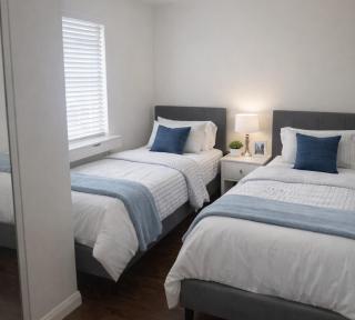 Irolo Guesthouse - 8