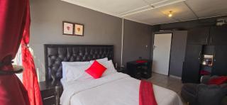 Luxury Township Living Kwa Magumede - 5