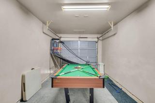 TWO Cozy Homes Prime Austin Sleeps 12 - 5