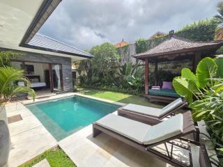 Villa Athena Two - Love, Leisure, and Bali Charm - 4