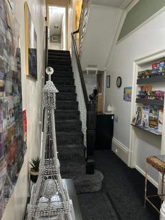 Hornby Villa B&B Couples & Families Only- Quiet Central Location- Near To Winter Gardens - 1