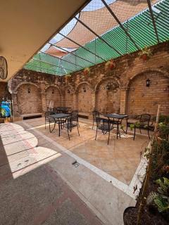 HOTEL MATAMOROS frente al consulado - 5