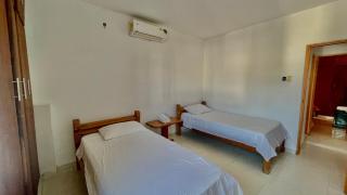 Alojamientos Fredys - 1