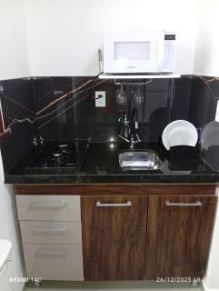 Studio Mobiliado-Quintal - Ar Cond - Ótima Localização - 5