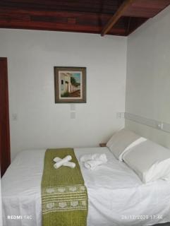 Studio Mobiliado-Quintal - Ar Cond - Ótima Localização - 8