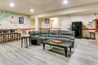 Clarksburg Getaway Near DC and Baltimore Sights! - 9