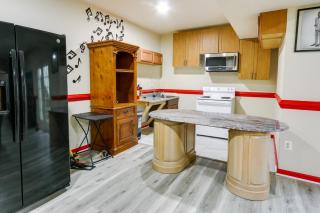 Clarksburg Getaway Near DC and Baltimore Sights! - 6