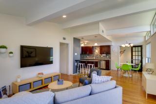 Bright and Modern Texas Getaway - 7 Mi to The Alamo! - 0