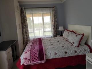 Ashley's Cottage - 1